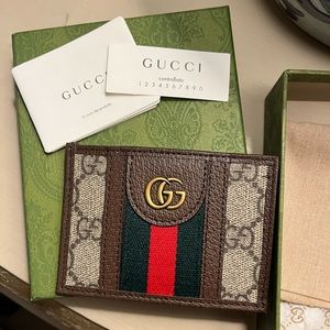 GUCCI Cardholder NWT